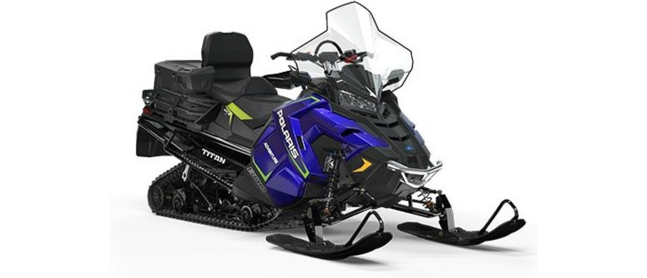 POLARIS Titan Snowmobile